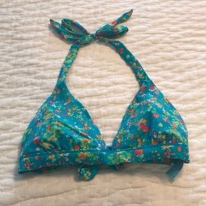 PINK Victoria’s Secret Bikini Top. M.